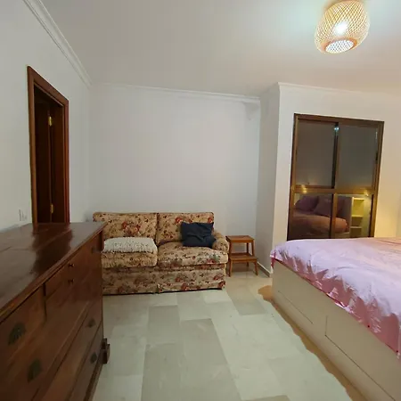 Peaceful Escape Apartment *